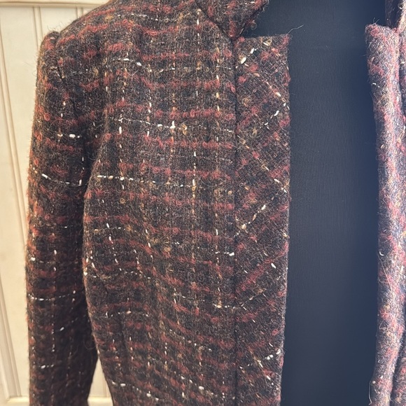 Brooks Brothers Woman’s Checked Boucle Tweed Cropped Jacket - Picture 3 of 11